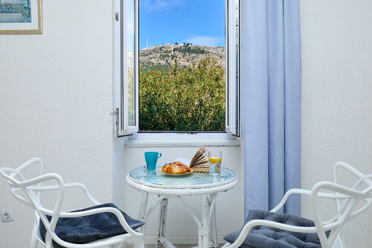 Sophie 1 - Old Town Heritage Suite