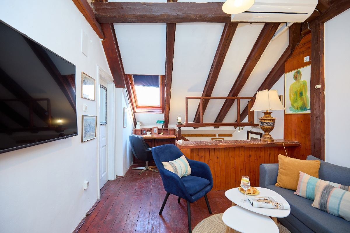 Sophie 2 - Old Town Heritage Apartment