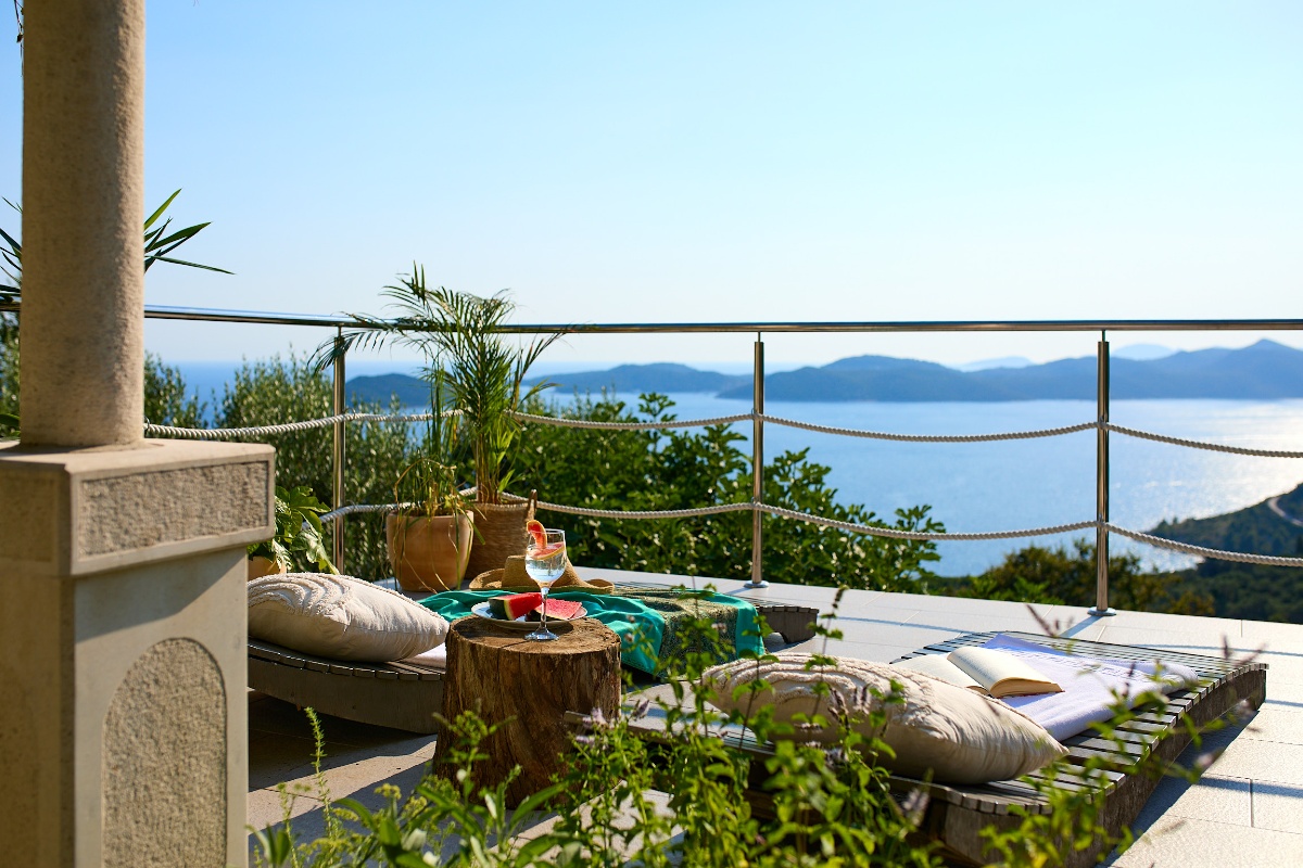 House Lilla with Private Hot Tub