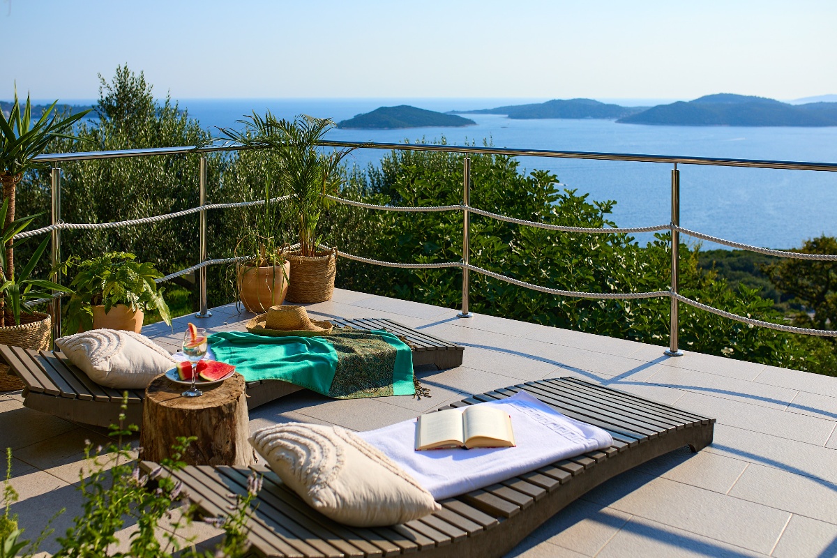 House Lilla with Private Hot Tub