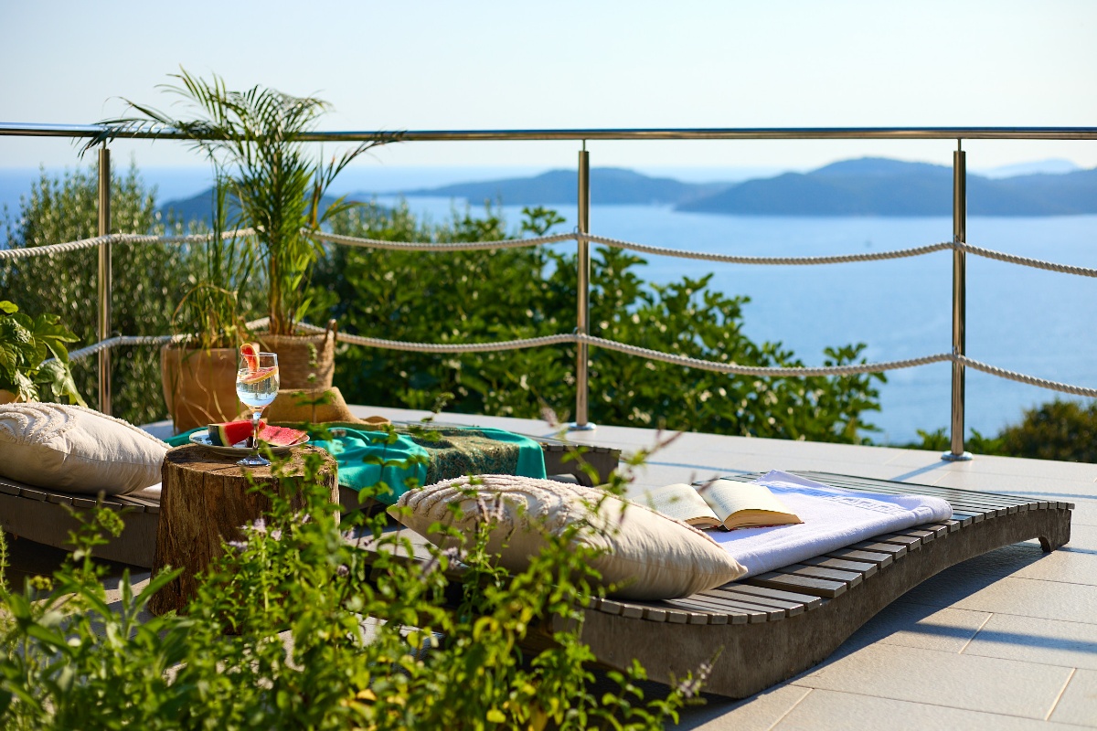 House Lilla with Private Hot Tub