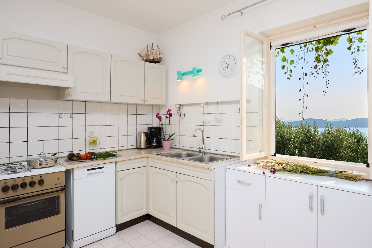 House Lilla with Private Hot Tub