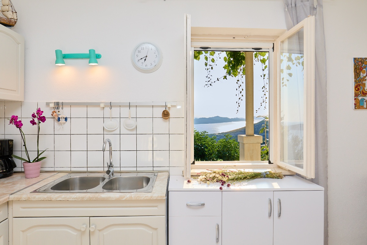 House Lilla with Private Hot Tub