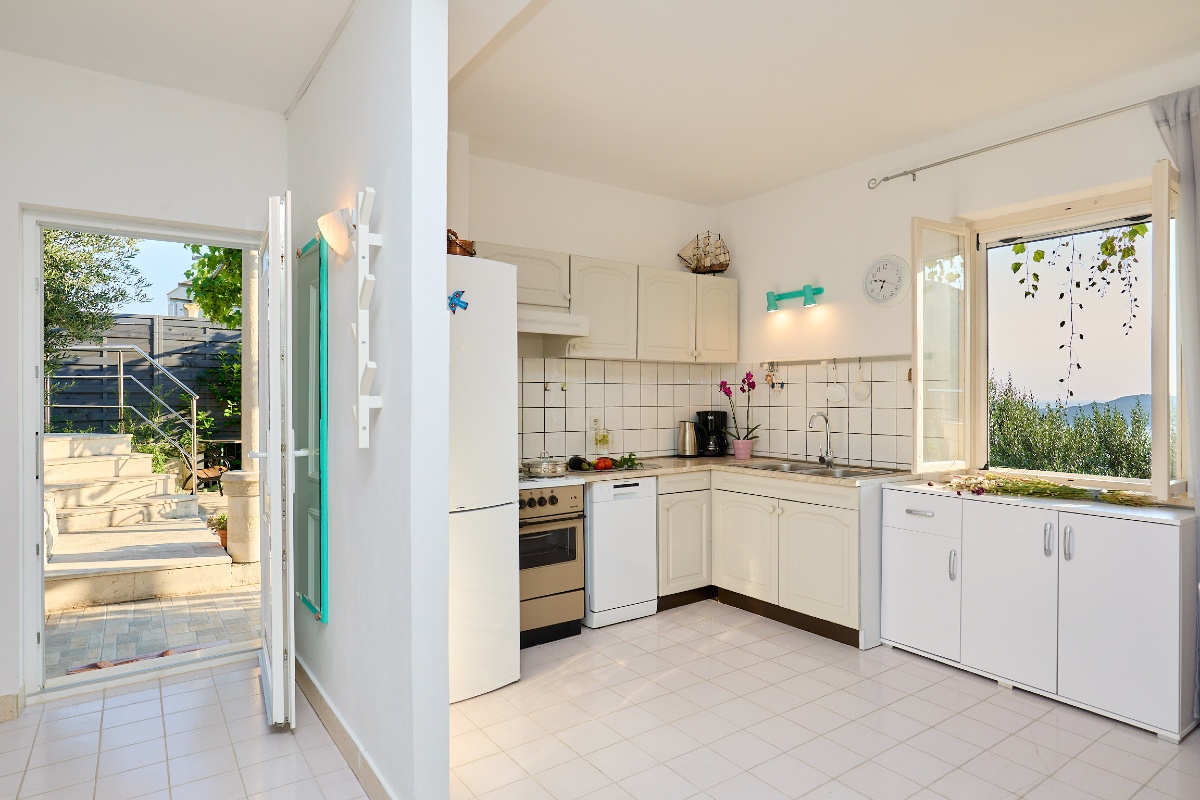 House Lilla with Private Hot Tub