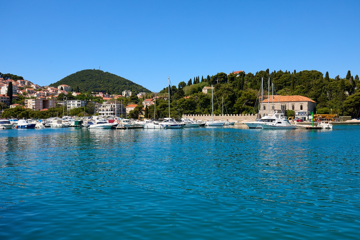 LAURUS Boutique Garden Rooms