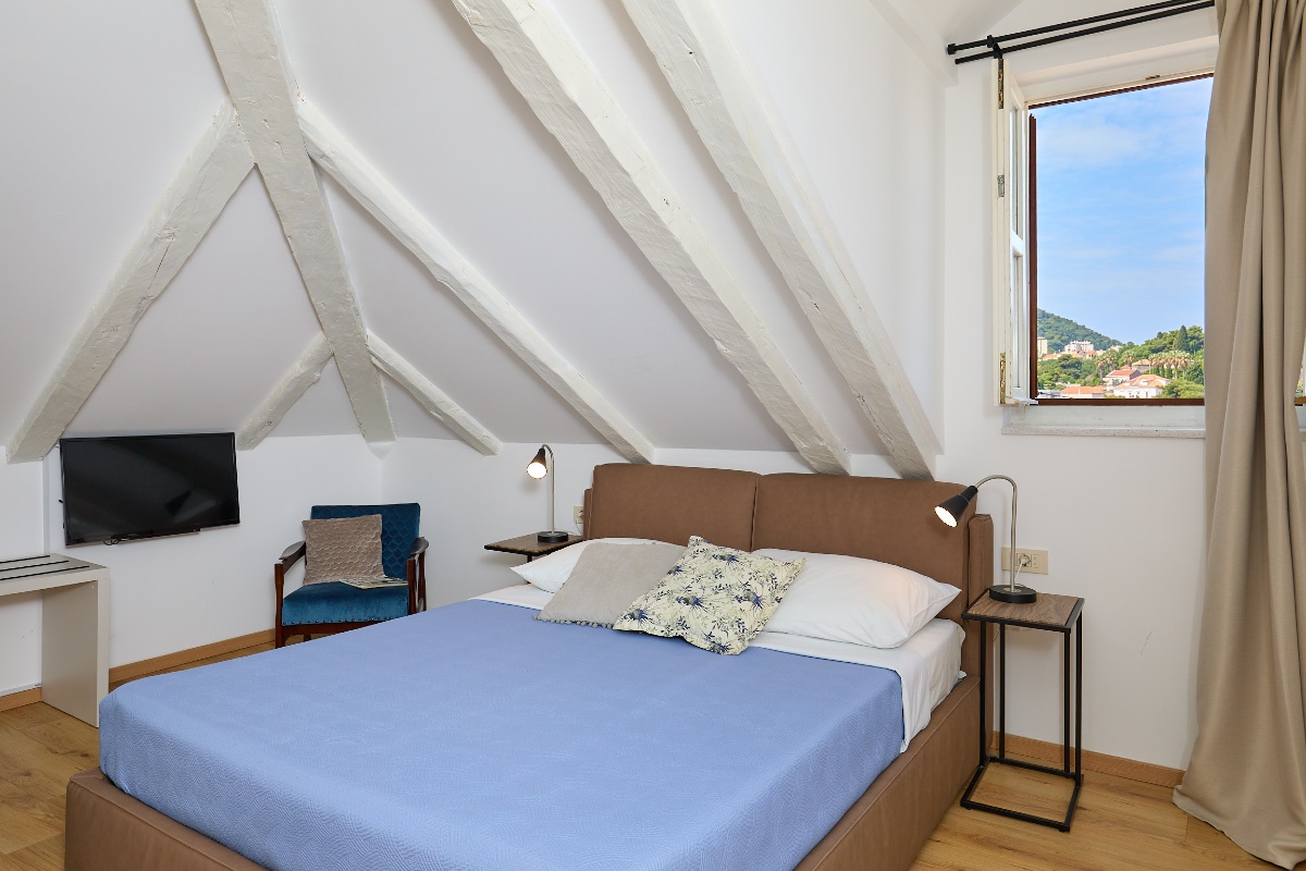 MENTHA PIPERITA Boutique Garden Rooms