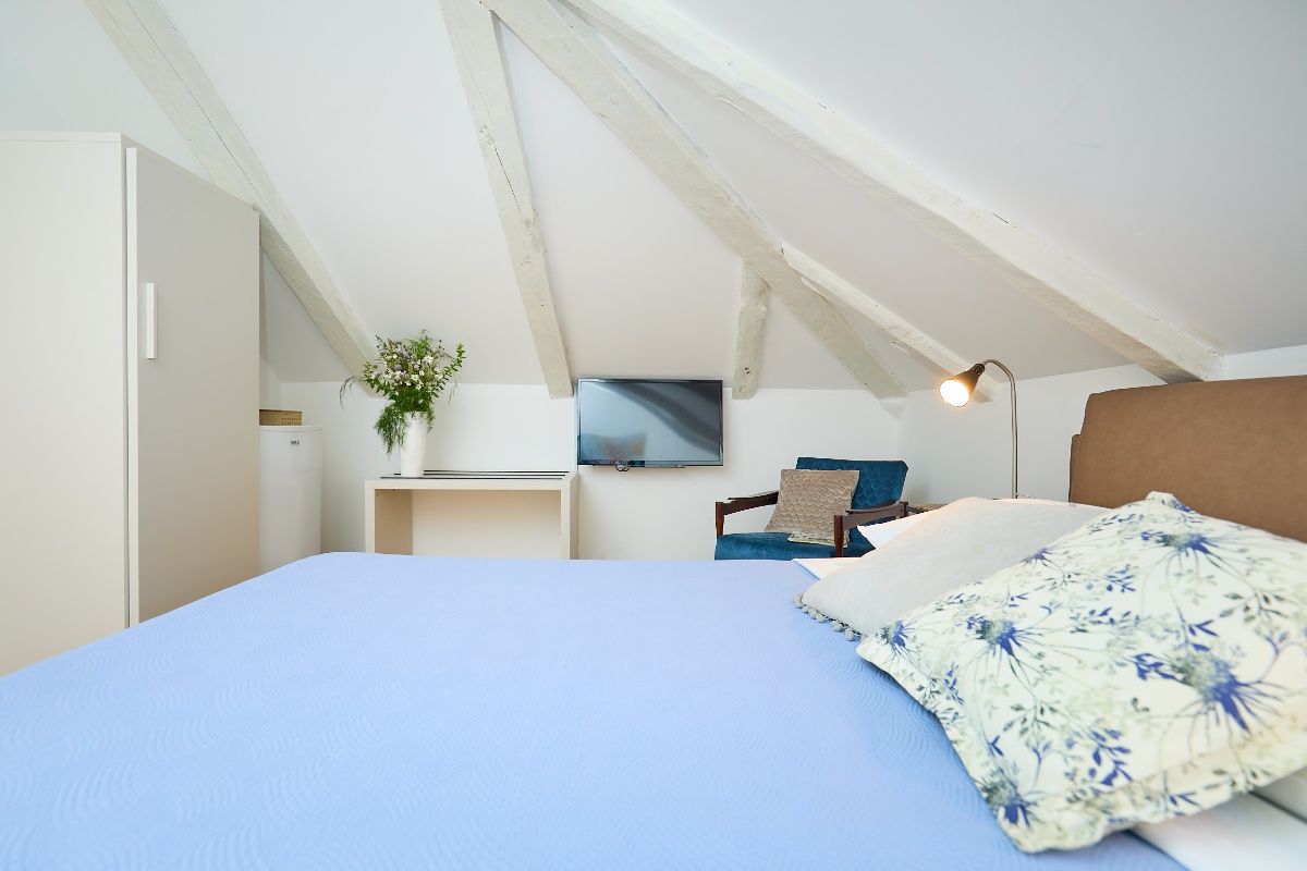 MENTHA PIPERITA Boutique Garden Rooms