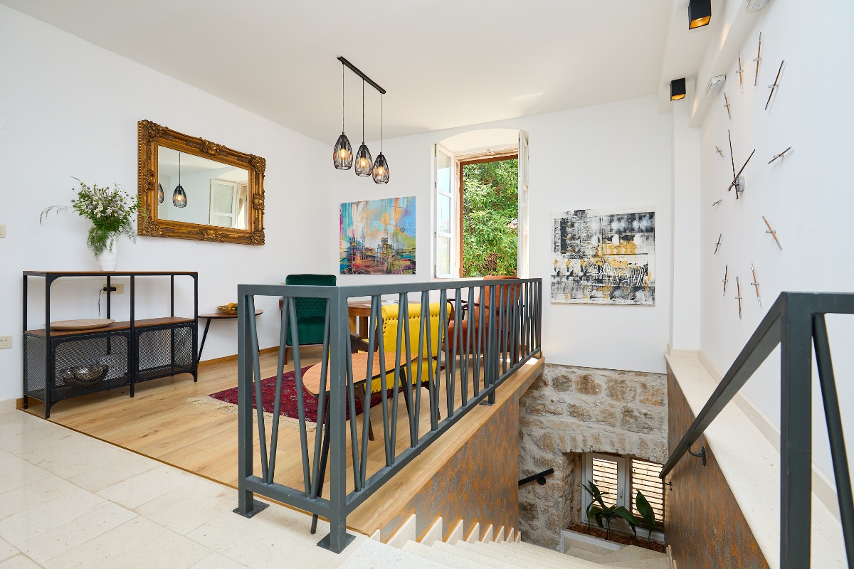 MENTHA PIPERITA Boutique Garden Rooms