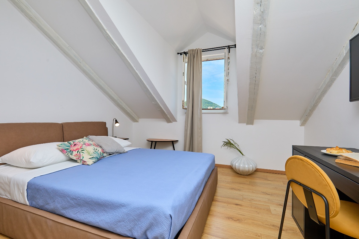 ARTEMISIA Boutique Garden Rooms