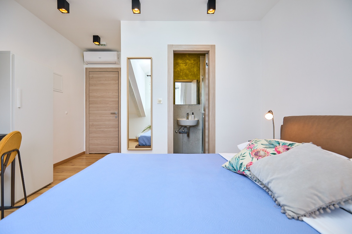 ARTEMISIA Boutique Garden Rooms