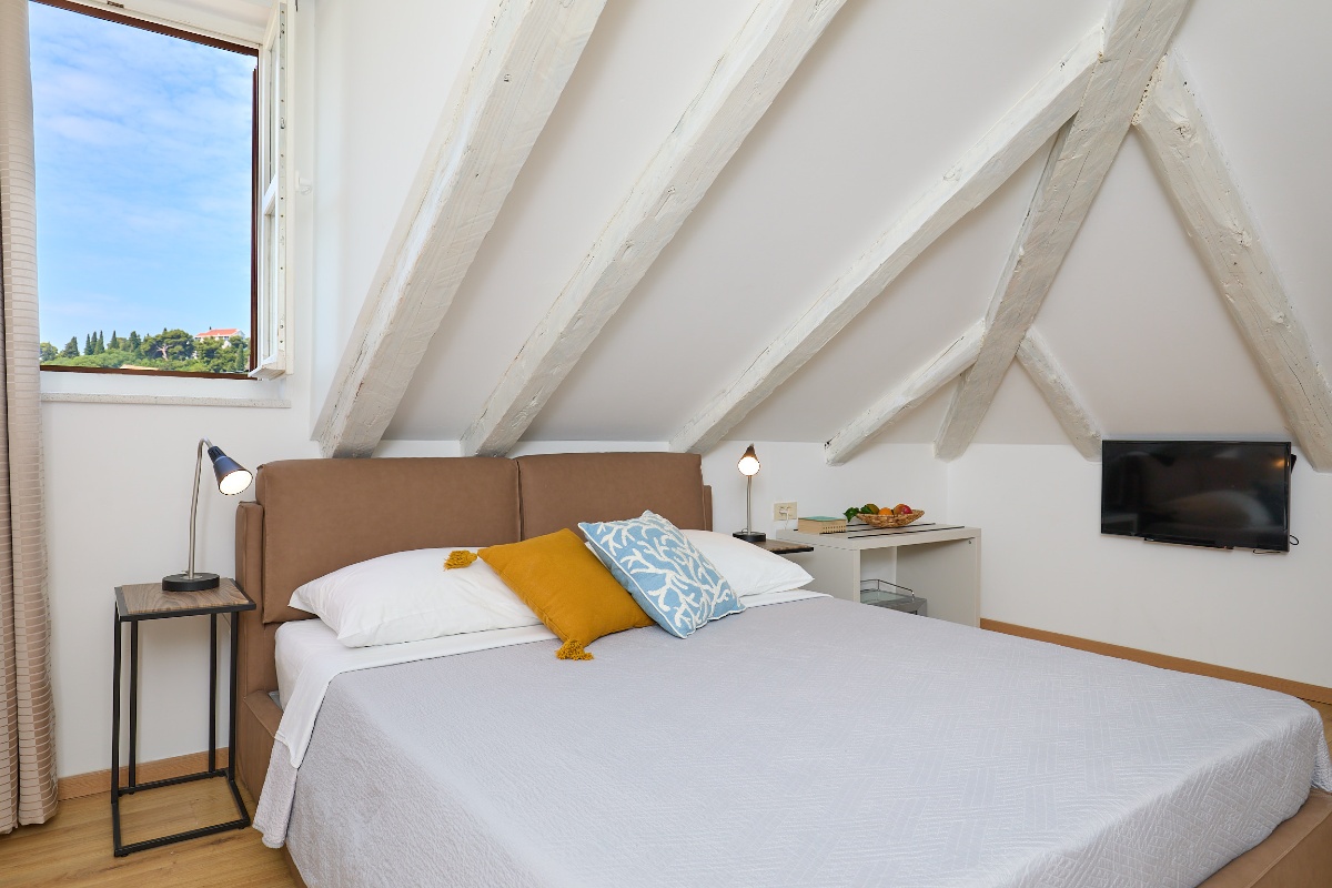 ROSMARINUS Boutique Garden Rooms