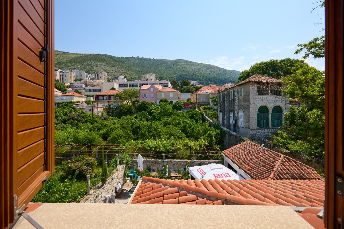 PETROSELINUM Boutique Garden Rooms