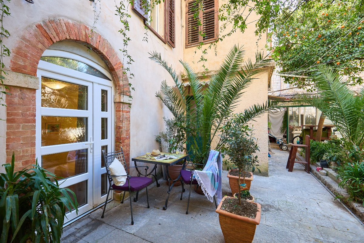 Studio Chloe - Heart of Old Town