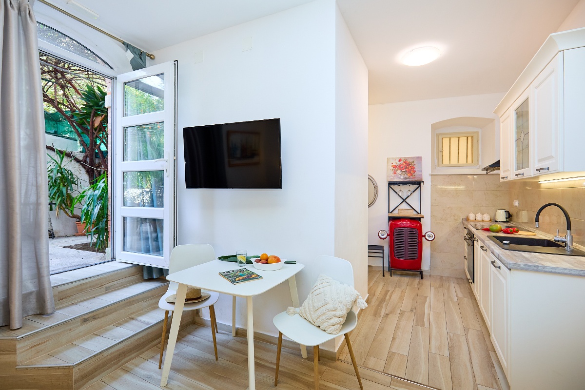 Studio Chloe - Heart of Old Town