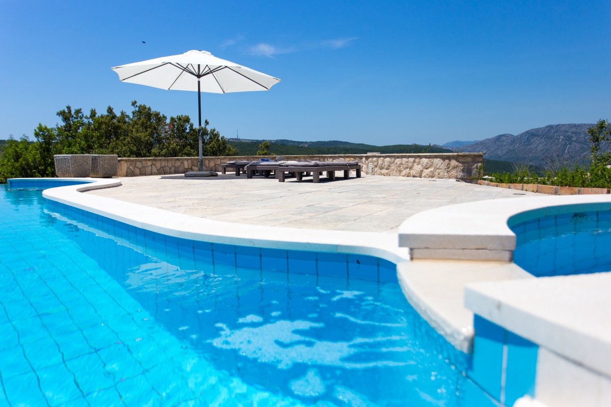 Green Hills Apartment