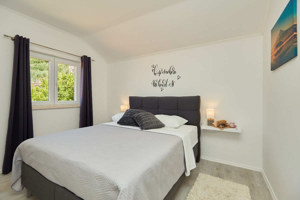 Summer Chill Apartment 3