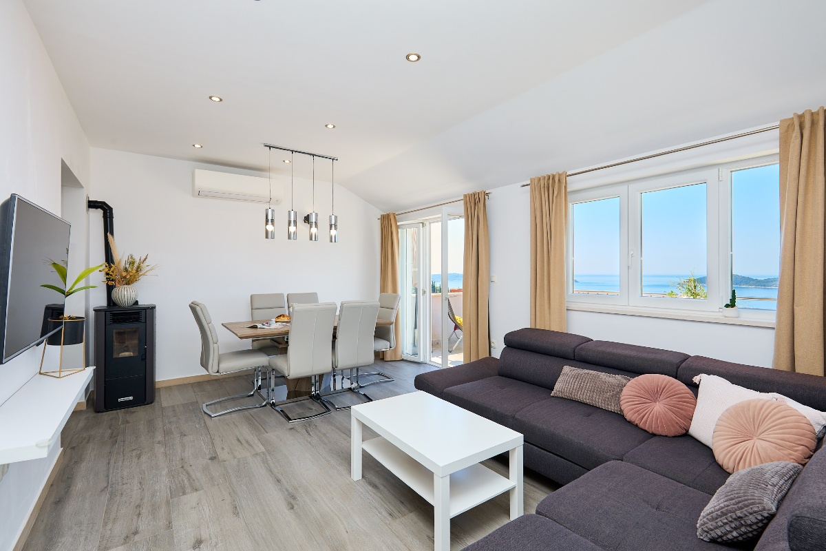 Summer Chill Apartment 3