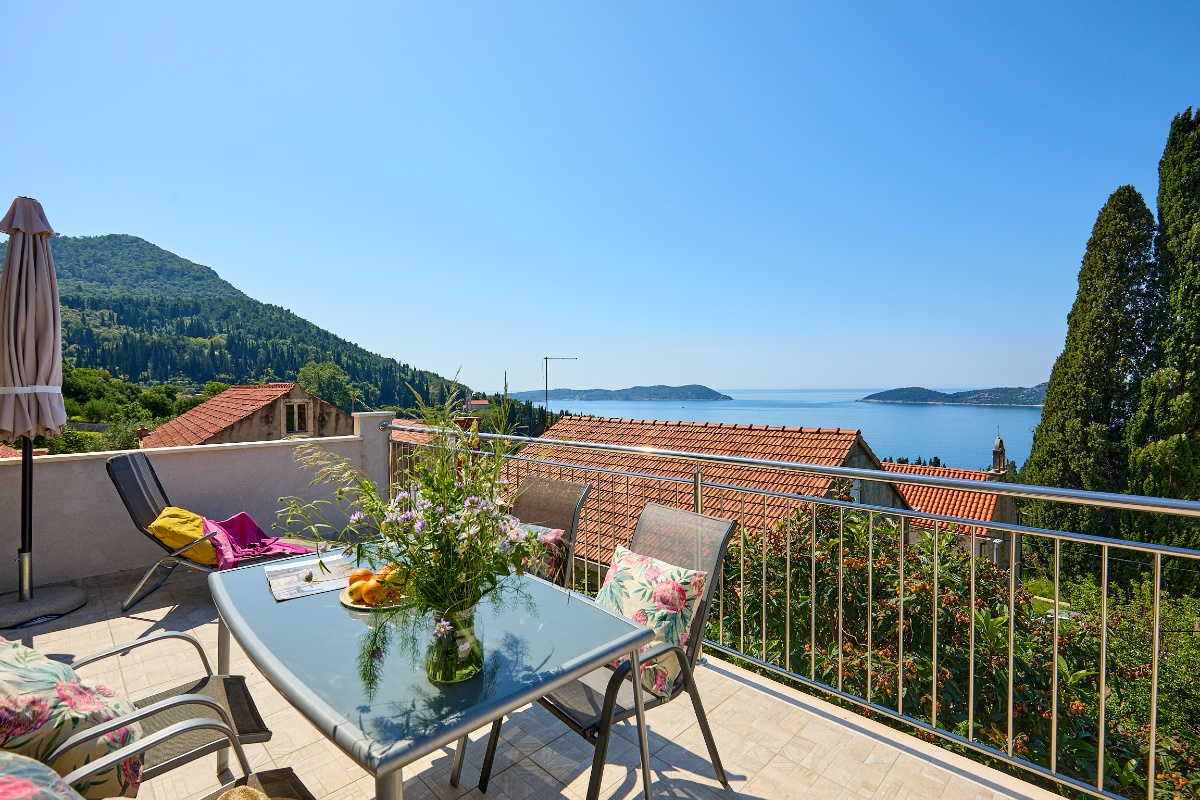 Summer Chill Apartment 3