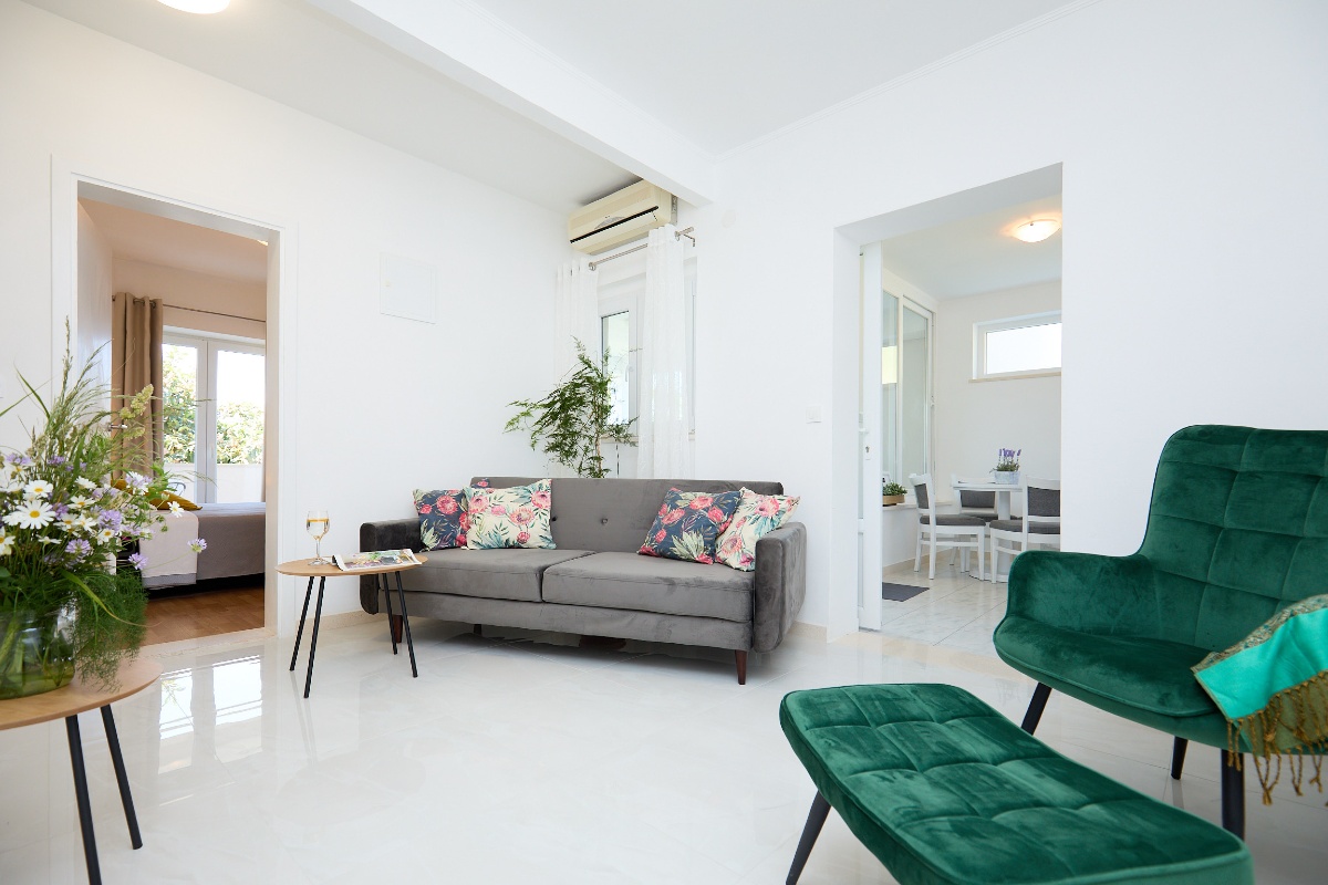 Summer Chill Apartment 3