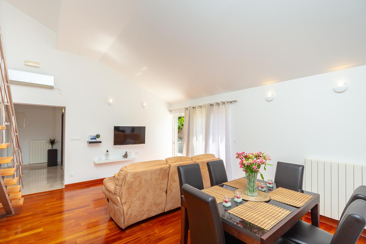 Green Hills Apartment