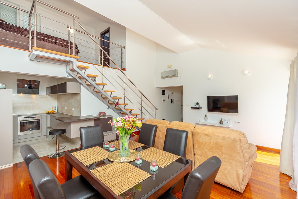 Green Hills Apartment