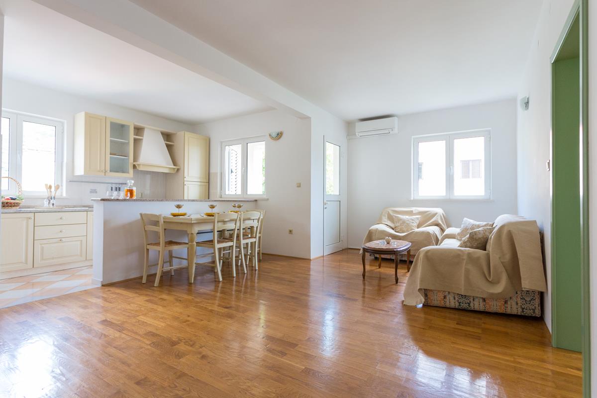 Villa Florence - Mediterranean Garden&Pool