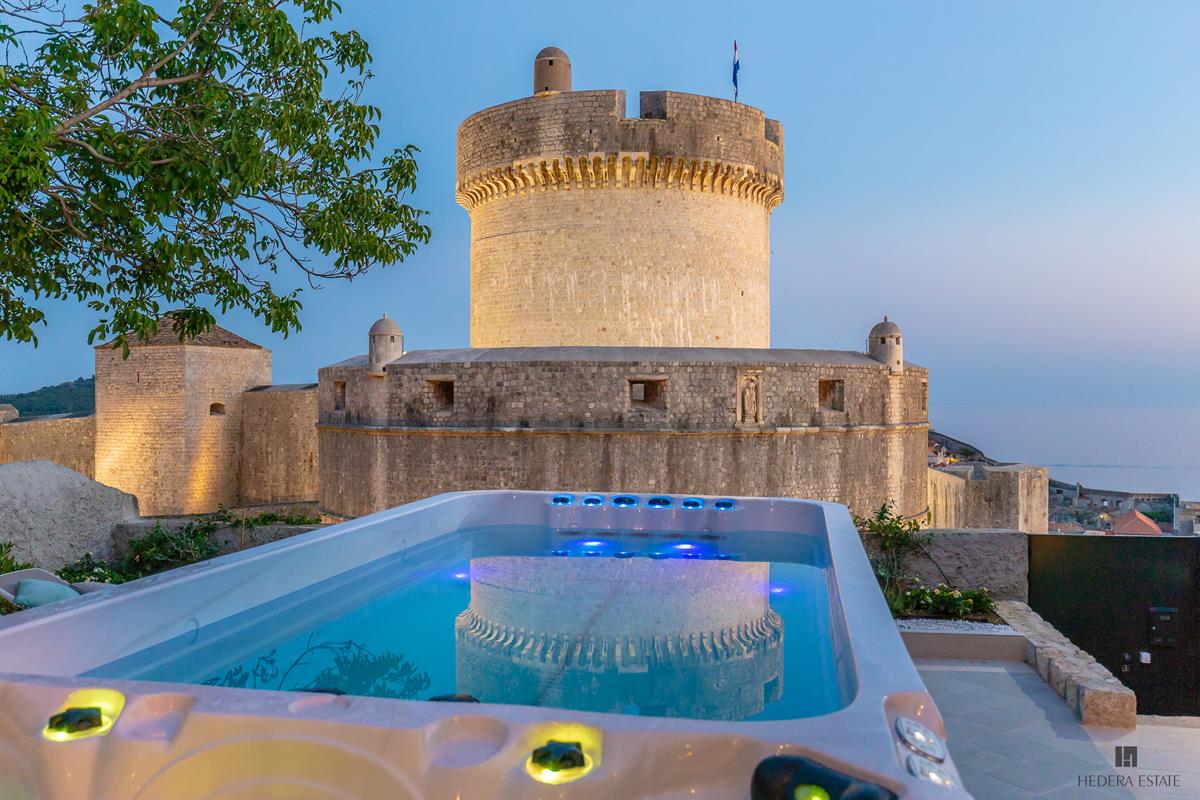 Villa Hedera V - 3 bedroom Villa with pool in Dubrovnik